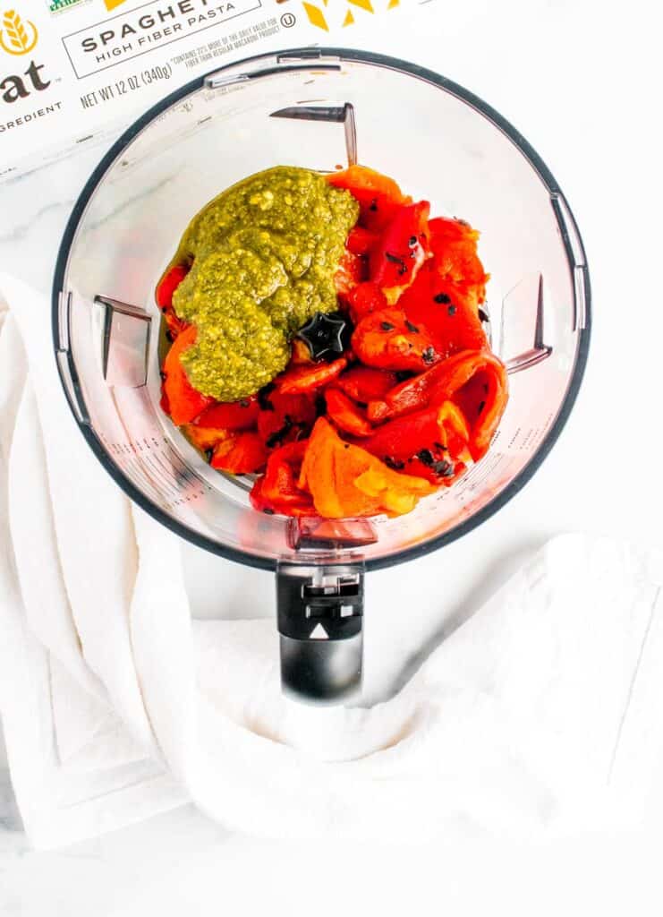 ingredients for roasted red pepper pasta sauce in a blender